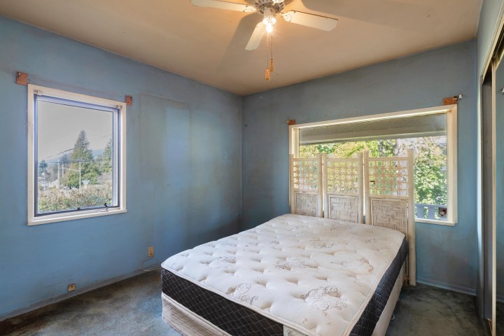 Photo 18 at 445 W Queens Road, Upper Lonsdale, North Vancouver