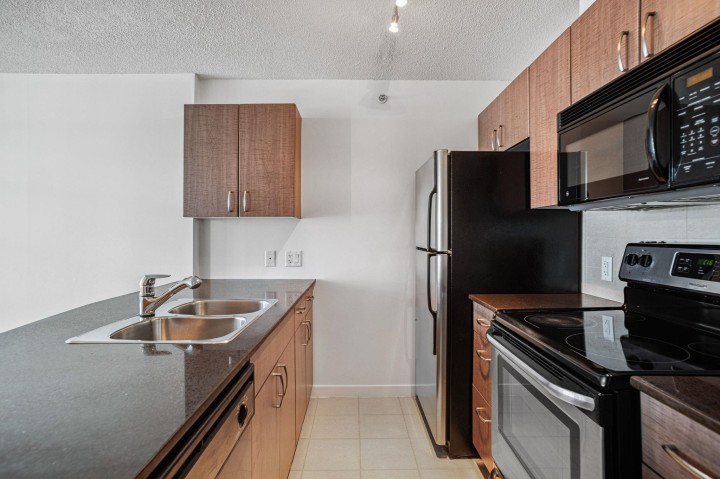 Photo 22 at 2006 - 610 Granville Street, Downtown VW, Vancouver West