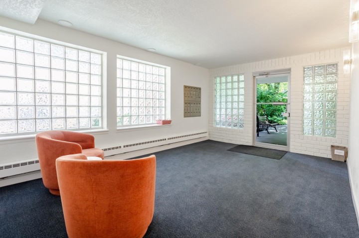 Photo 2 at 206 - 1149 W 11th Avenue, Fairview VW, Vancouver West