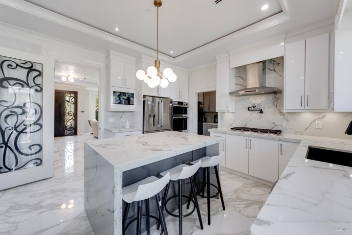 Photo 17 at 6913 Argyle Street, Knight, Vancouver East