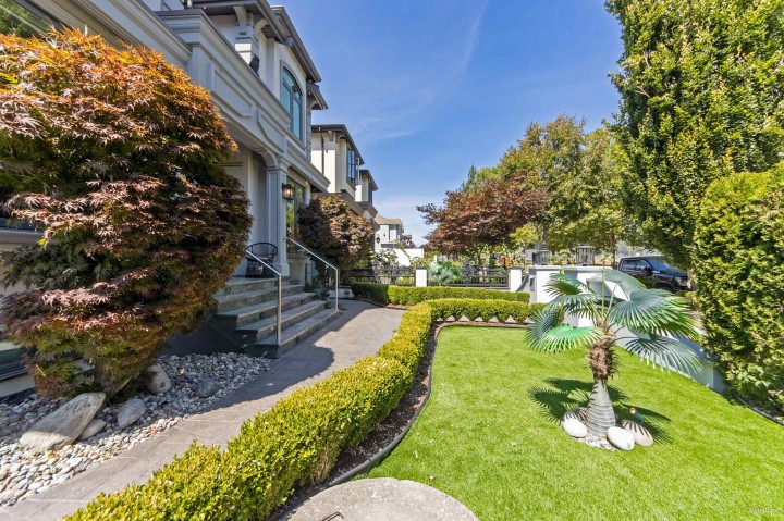 Photo 39 at 6913 Argyle Street, Knight, Vancouver East