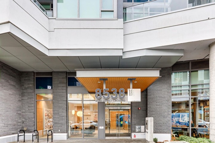 Photo 2 at 1702 - 8538 River District Crossing, South Marine, Vancouver East