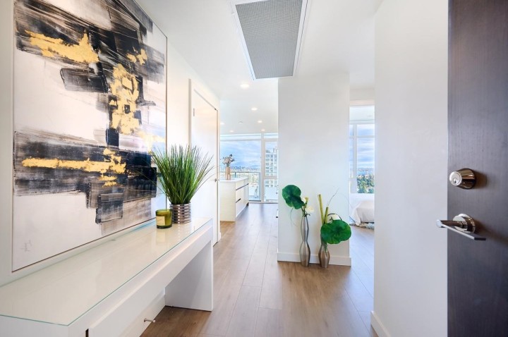 Photo 16 at 2002 - 200 Klahanie Court, Park Royal, West Vancouver