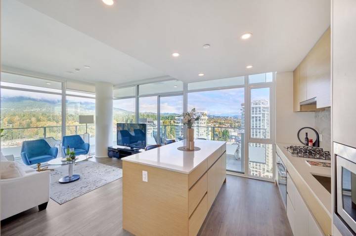 Photo 5 at 2002 - 200 Klahanie Court, Park Royal, West Vancouver