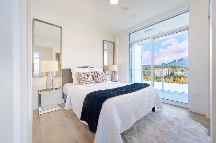 Photo 9 at 2002 - 200 Klahanie Court, Park Royal, West Vancouver