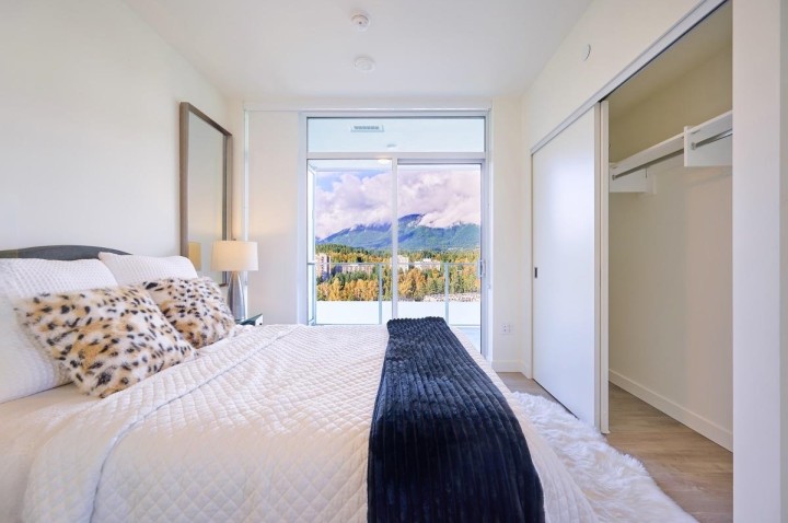 Photo 11 at 2002 - 200 Klahanie Court, Park Royal, West Vancouver