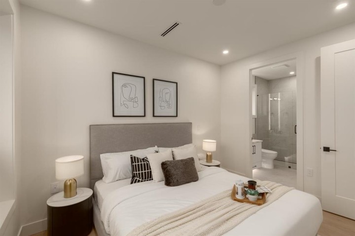 Photo 23 at 2 - 2658 Dundas Street, Hastings Sunrise, Vancouver East