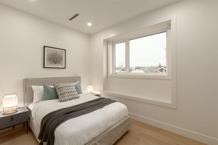 Photo 27 at 2 - 2658 Dundas Street, Hastings Sunrise, Vancouver East