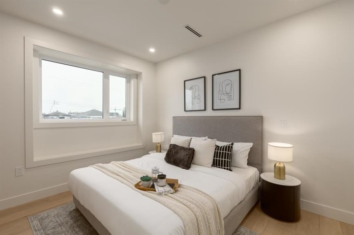 Photo 22 at 2 - 2658 Dundas Street, Hastings Sunrise, Vancouver East