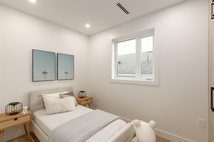 Photo 24 at 2 - 2658 Dundas Street, Hastings Sunrise, Vancouver East