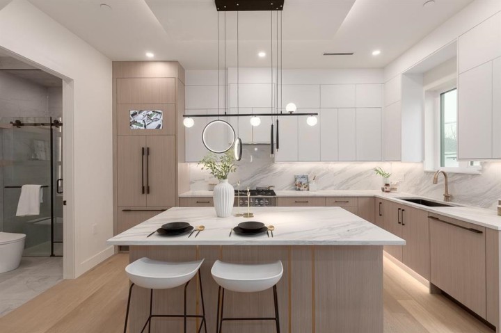 Photo 14 at 2 - 2658 Dundas Street, Hastings Sunrise, Vancouver East