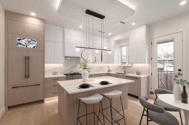 Photo 15 at 2 - 2658 Dundas Street, Hastings Sunrise, Vancouver East