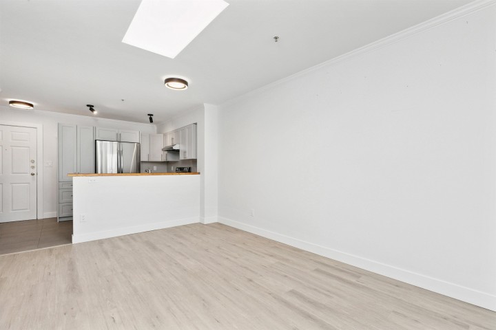 Photo 8 at PH5 - 1503 W 66th Avenue, S.W. Marine, Vancouver West