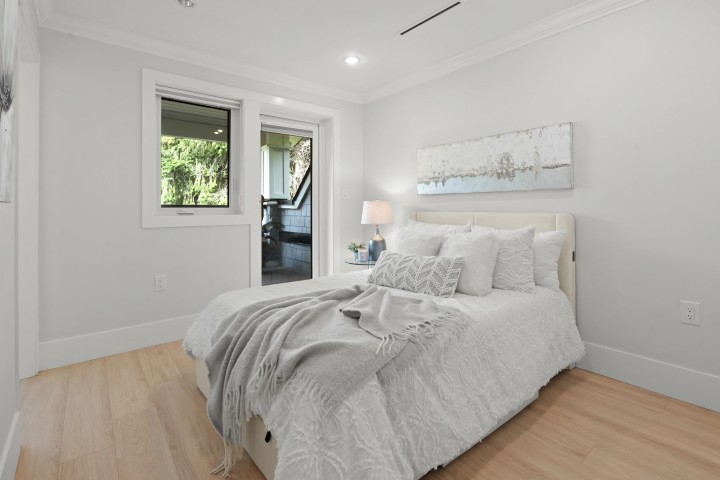 Photo 20 at 2377 W 7th Avenue, Kitsilano, Vancouver West