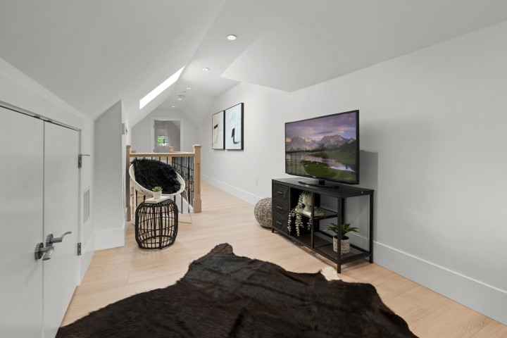 Photo 33 at 2377 W 7th Avenue, Kitsilano, Vancouver West