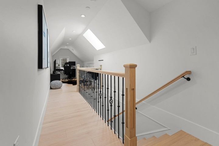 Photo 31 at 2377 W 7th Avenue, Kitsilano, Vancouver West