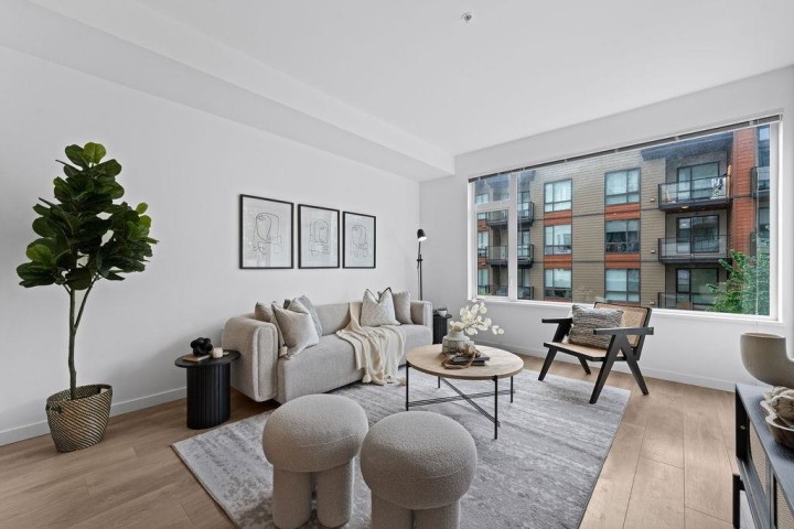 Photo 17 at 206 - 725 Marine Drive, Harbourside, North Vancouver