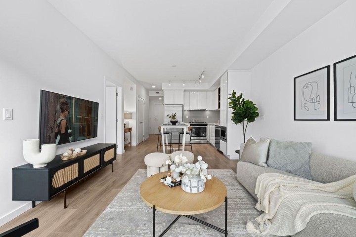 Photo 14 at 206 - 725 Marine Drive, Harbourside, North Vancouver