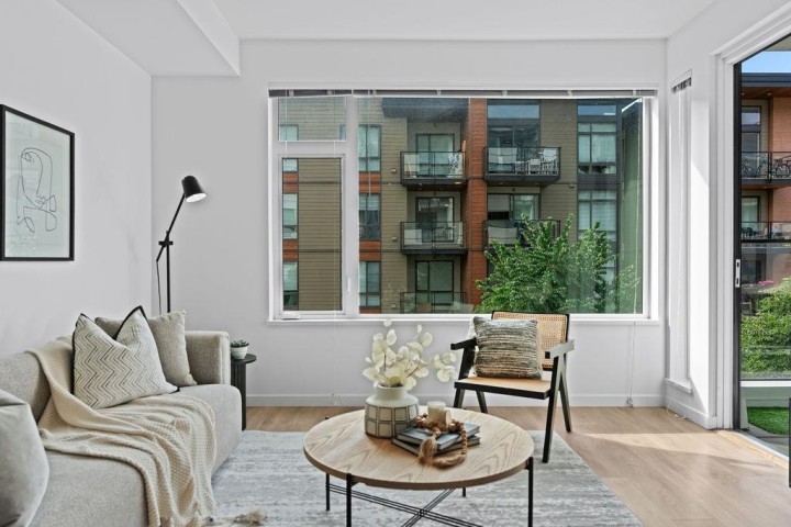 Photo 19 at 206 - 725 Marine Drive, Harbourside, North Vancouver