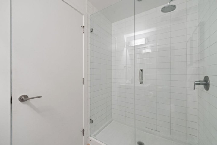 Photo 25 at 206 - 725 Marine Drive, Harbourside, North Vancouver