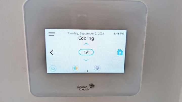 Photo 18 at 103 - 2375 Emery Court, Lynn Valley, North Vancouver