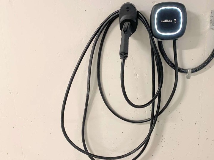 Photo 19 at 103 - 2375 Emery Court, Lynn Valley, North Vancouver