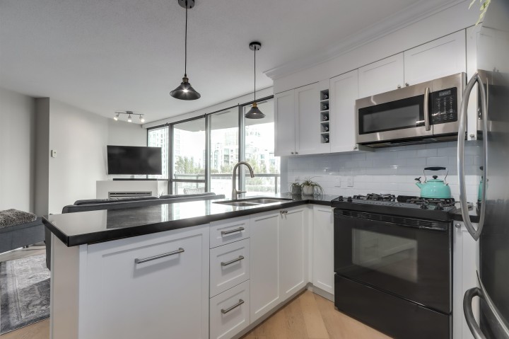 Photo 15 at 1102 - 501 Pacific Street, Downtown VW, Vancouver West