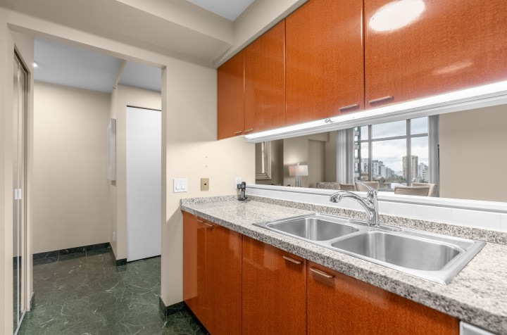 Photo 7 at 1004 - 1288 Alberni Street, West End VW, Vancouver West