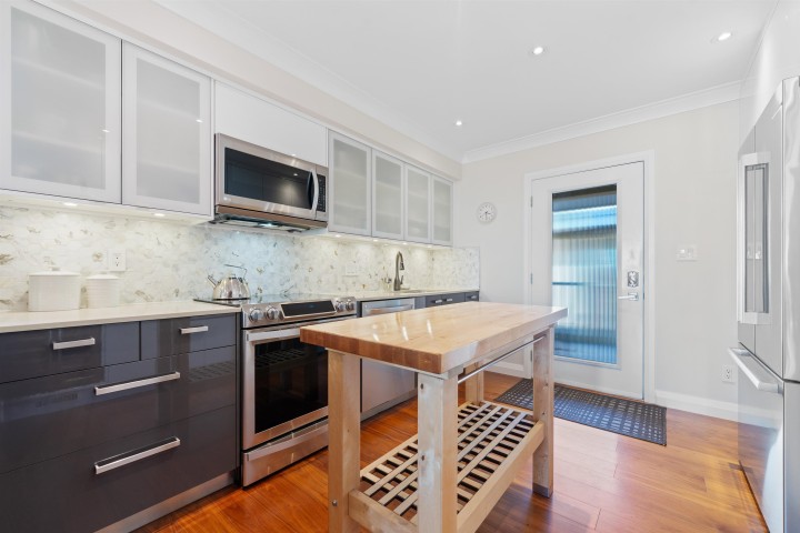 Photo 6 at 412 E 2nd Street, Lower Lonsdale, North Vancouver