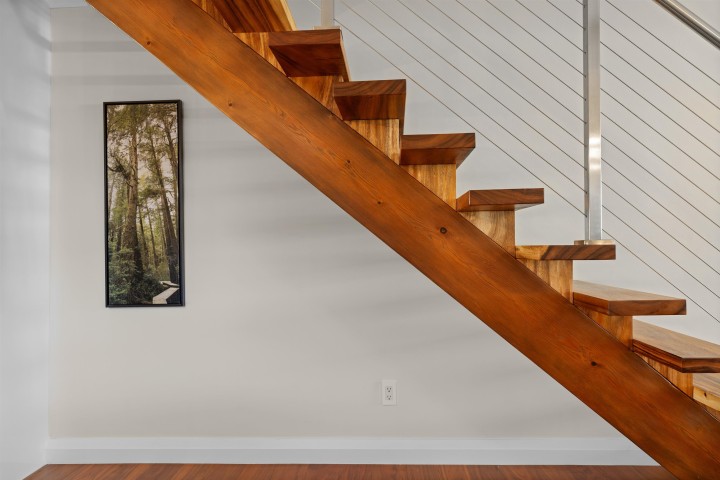 Photo 4 at 412 E 2nd Street, Lower Lonsdale, North Vancouver