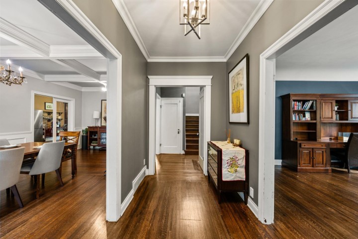 Photo 2 at 6050 Athlone Street, South Granville, Vancouver West