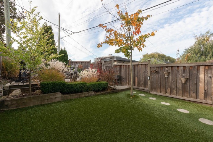 Photo 28 at 220 E 40th Avenue, Main, Vancouver East