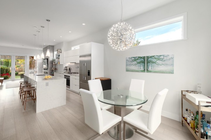 Photo 5 at 220 E 40th Avenue, Main, Vancouver East