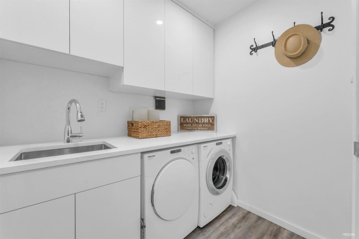 Photo 27 at 2243 Oak Street, Fairview VW, Vancouver West