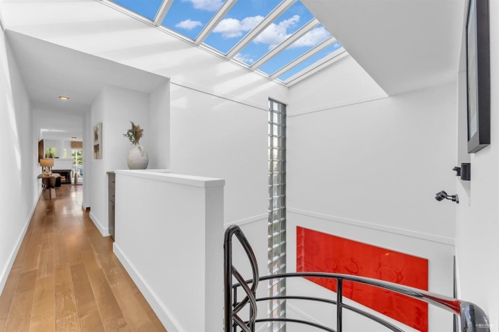 Photo 22 at 2243 Oak Street, Fairview VW, Vancouver West