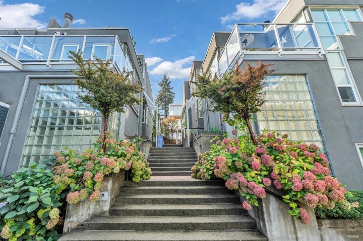 Photo 36 at 2243 Oak Street, Fairview VW, Vancouver West