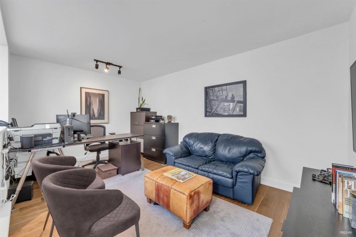 Photo 24 at 2243 Oak Street, Fairview VW, Vancouver West