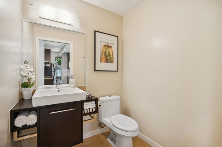 Photo 22 at 239 - 188 Keefer Place, Downtown VW, Vancouver West