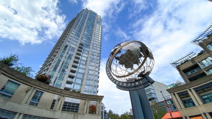 Photo 4 at 239 - 188 Keefer Place, Downtown VW, Vancouver West