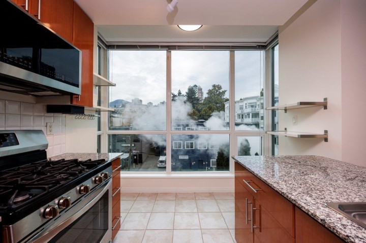 Photo 7 at 501 - 138 E Esplanade, Lower Lonsdale, North Vancouver