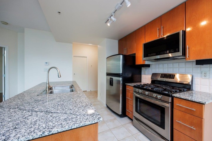 Photo 5 at 501 - 138 E Esplanade, Lower Lonsdale, North Vancouver