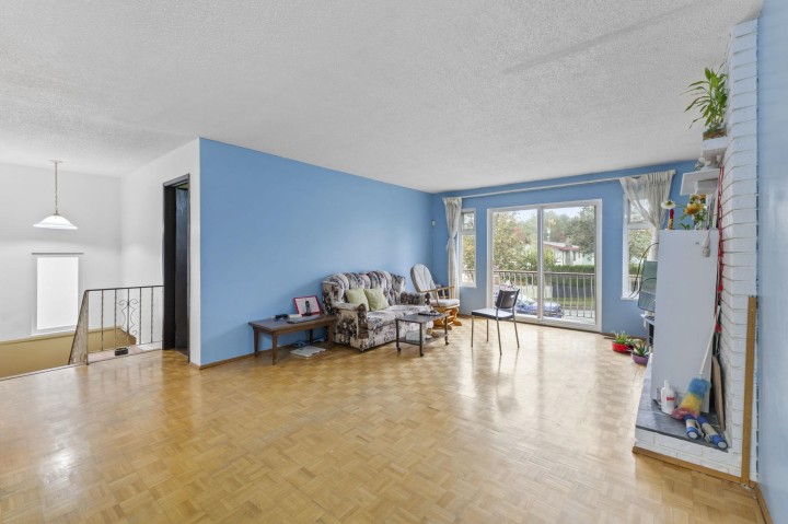 Photo 9 at 3361 William Street, Renfrew VE, Vancouver East