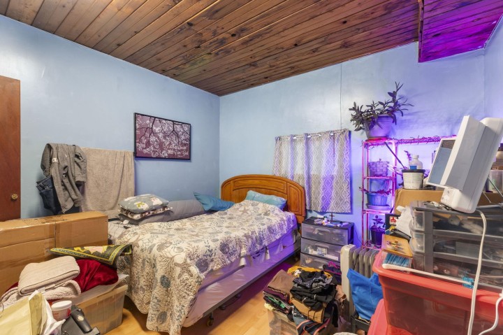 Photo 37 at 3361 William Street, Renfrew VE, Vancouver East