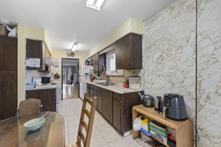 Photo 11 at 3361 William Street, Renfrew VE, Vancouver East