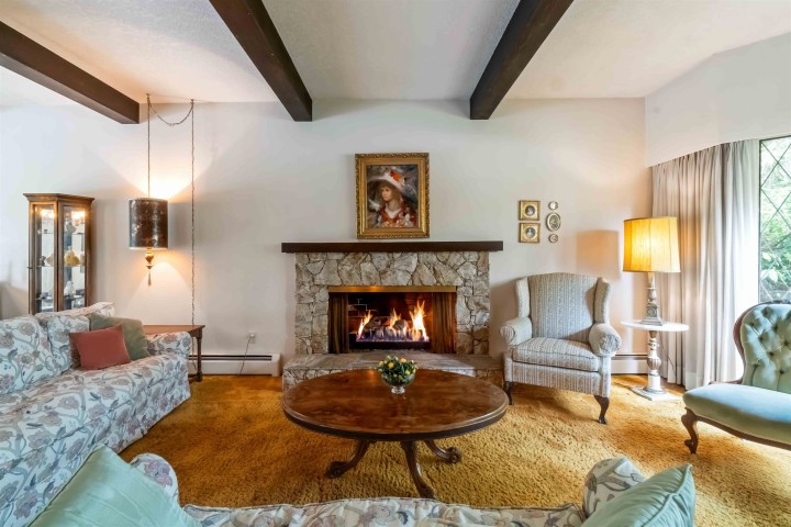 Photo 6 at 4228 Staulo Crescent, University VW, Vancouver West