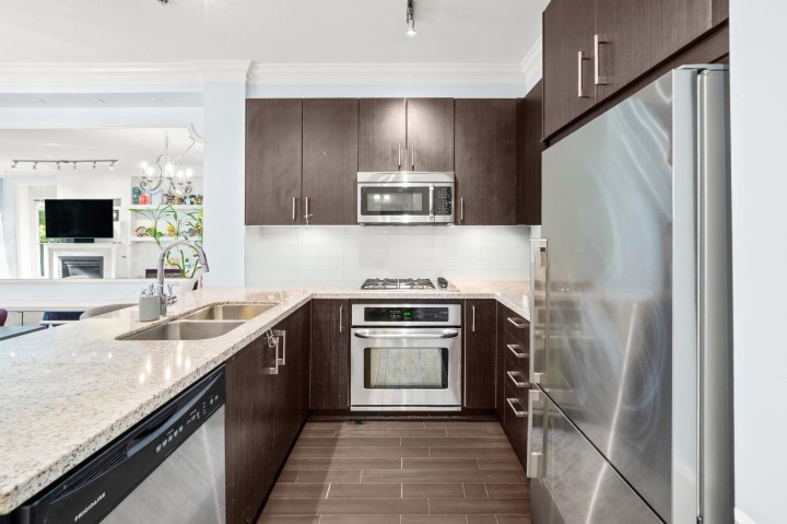 Photo 7 at 127 - 119 W 22nd Street, Central Lonsdale, North Vancouver