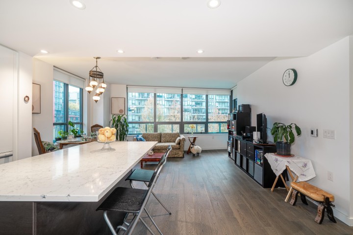 Photo 10 at 404 - 1688 Pullman Porter Street, Mount Pleasant VE, Vancouver West