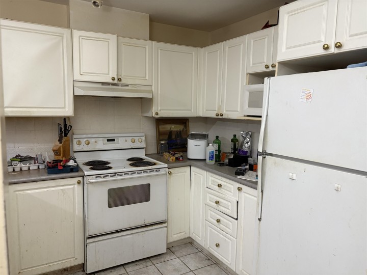 Photo 6 at 204 - 137 W 17th Street, Central Lonsdale, North Vancouver