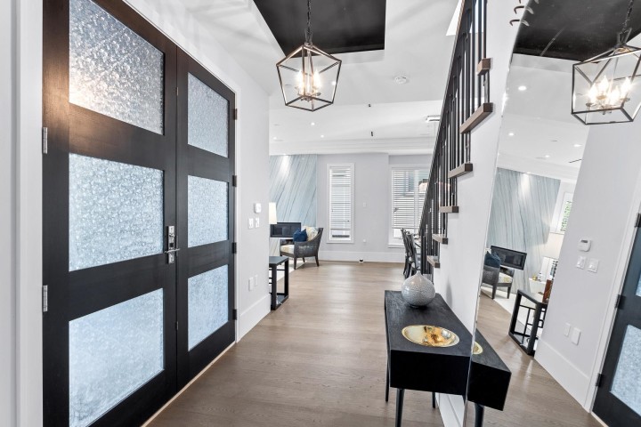 Photo 3 at 3726 W 35th Avenue, Dunbar, Vancouver West