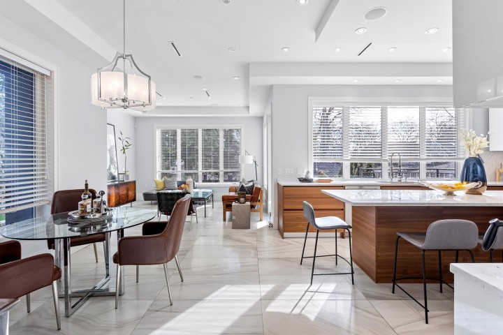 Photo 9 at 3726 W 35th Avenue, Dunbar, Vancouver West